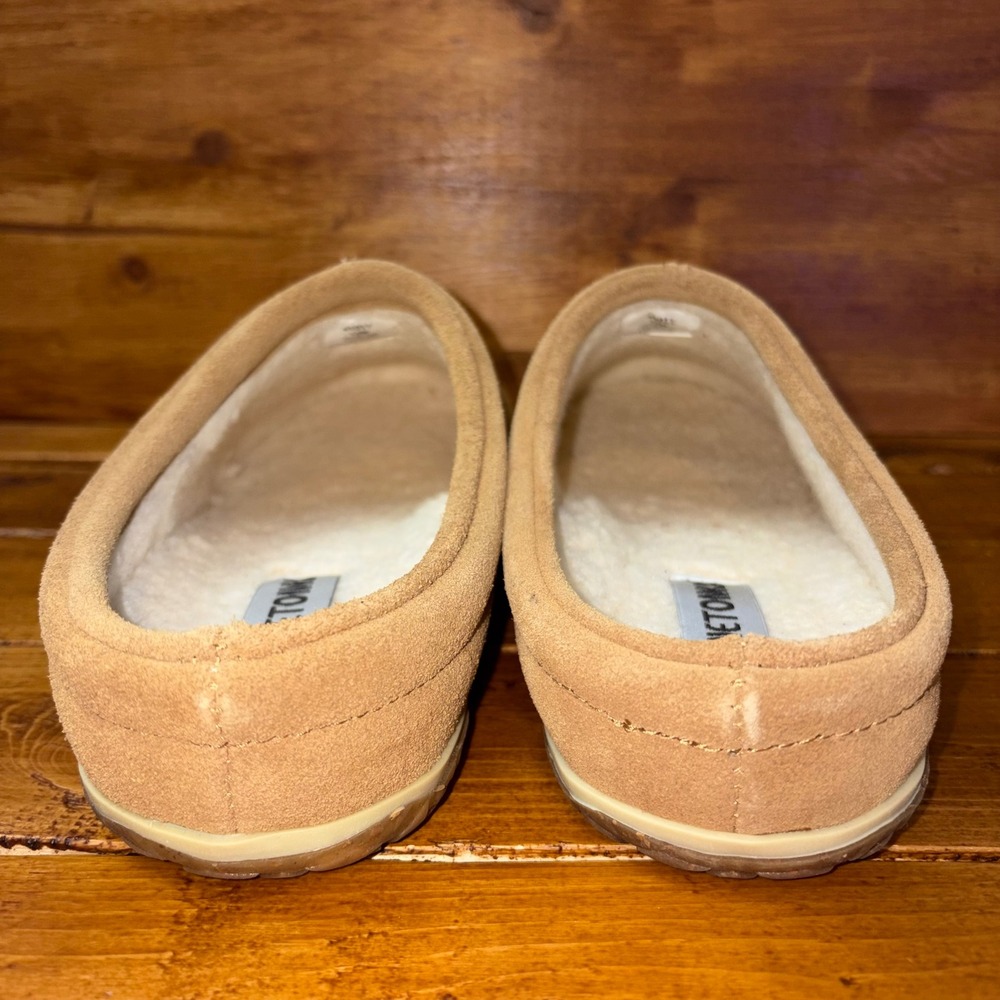 Minnetonka Suede Mule Slippers Mens 12 Tan 41011 Faux Fur Lined Slip On Scuff - Picture 5 of 7
